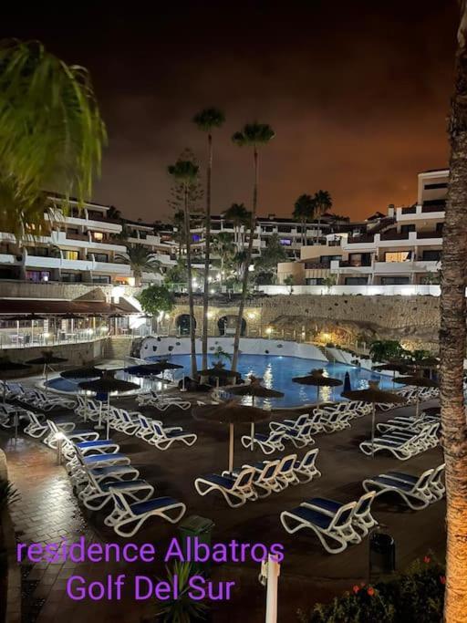 Maximar Apartment 8 Bed Places, Heated Swimmingpool 아로나 외부 사진
