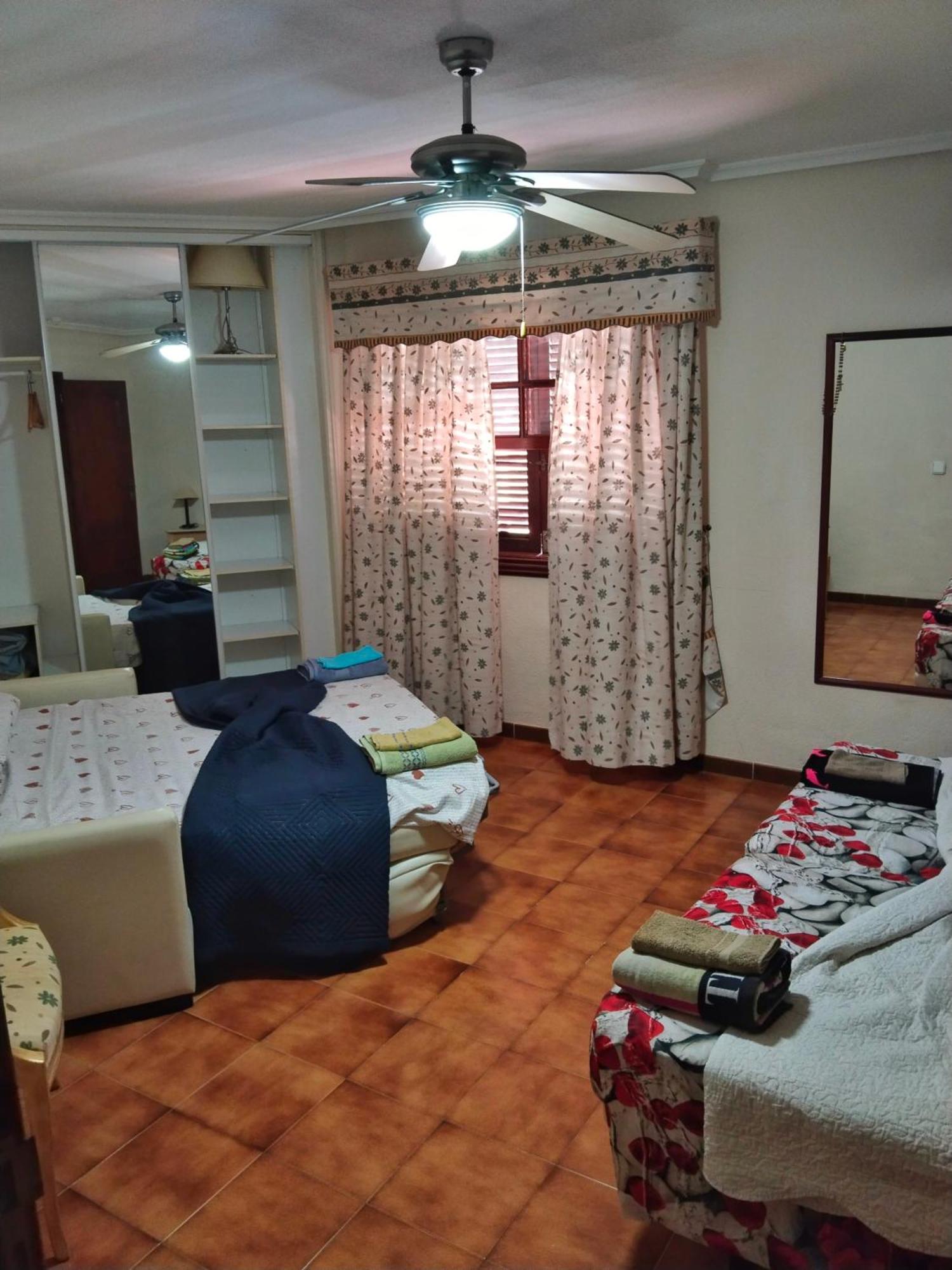 Maximar Apartment 8 Bed Places, Heated Swimmingpool 아로나 외부 사진