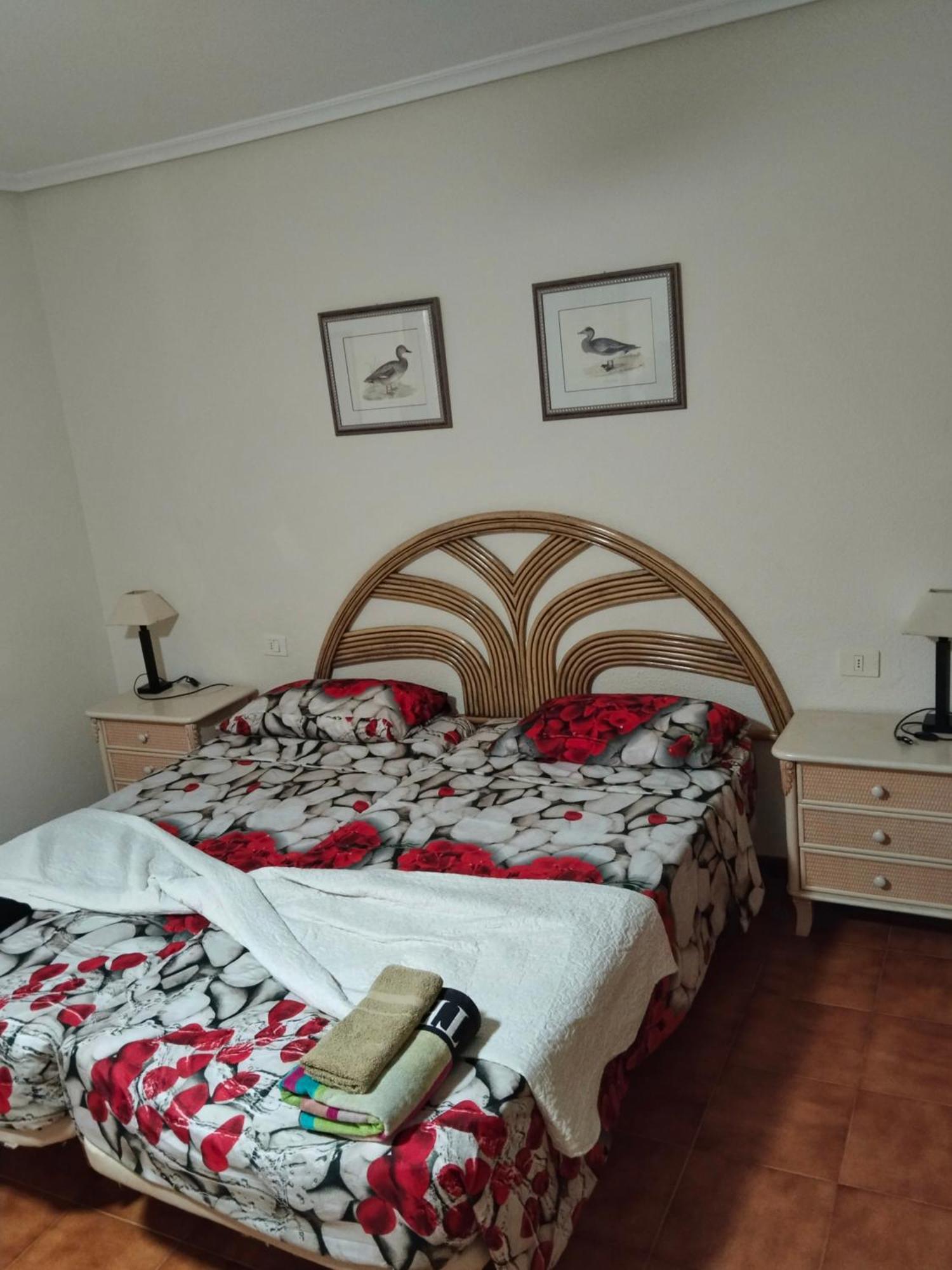 Maximar Apartment 8 Bed Places, Heated Swimmingpool 아로나 외부 사진